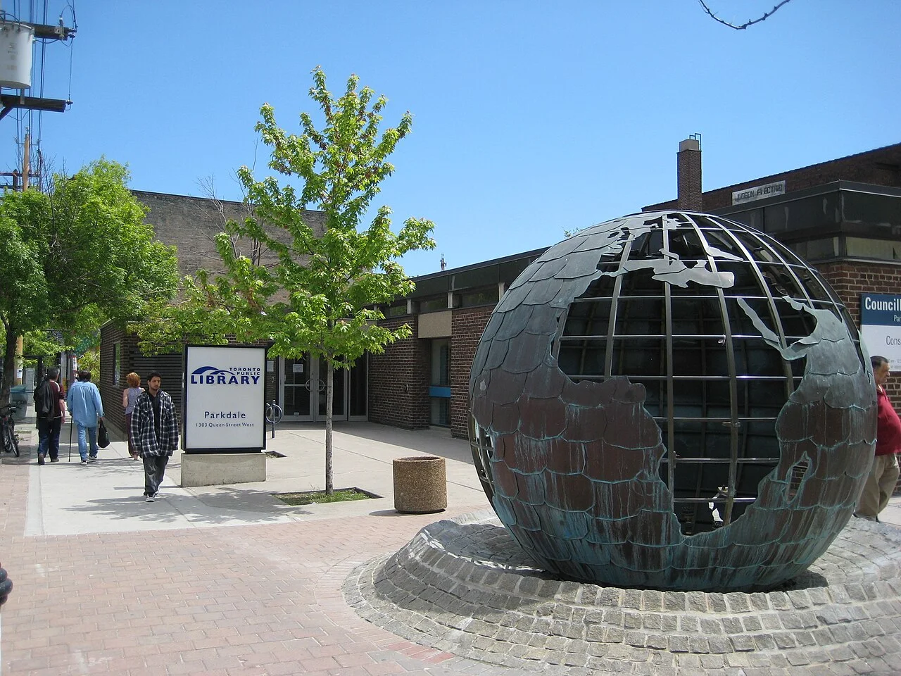 Toronto Public Library’s Parkdale branch at Queen and Cowan