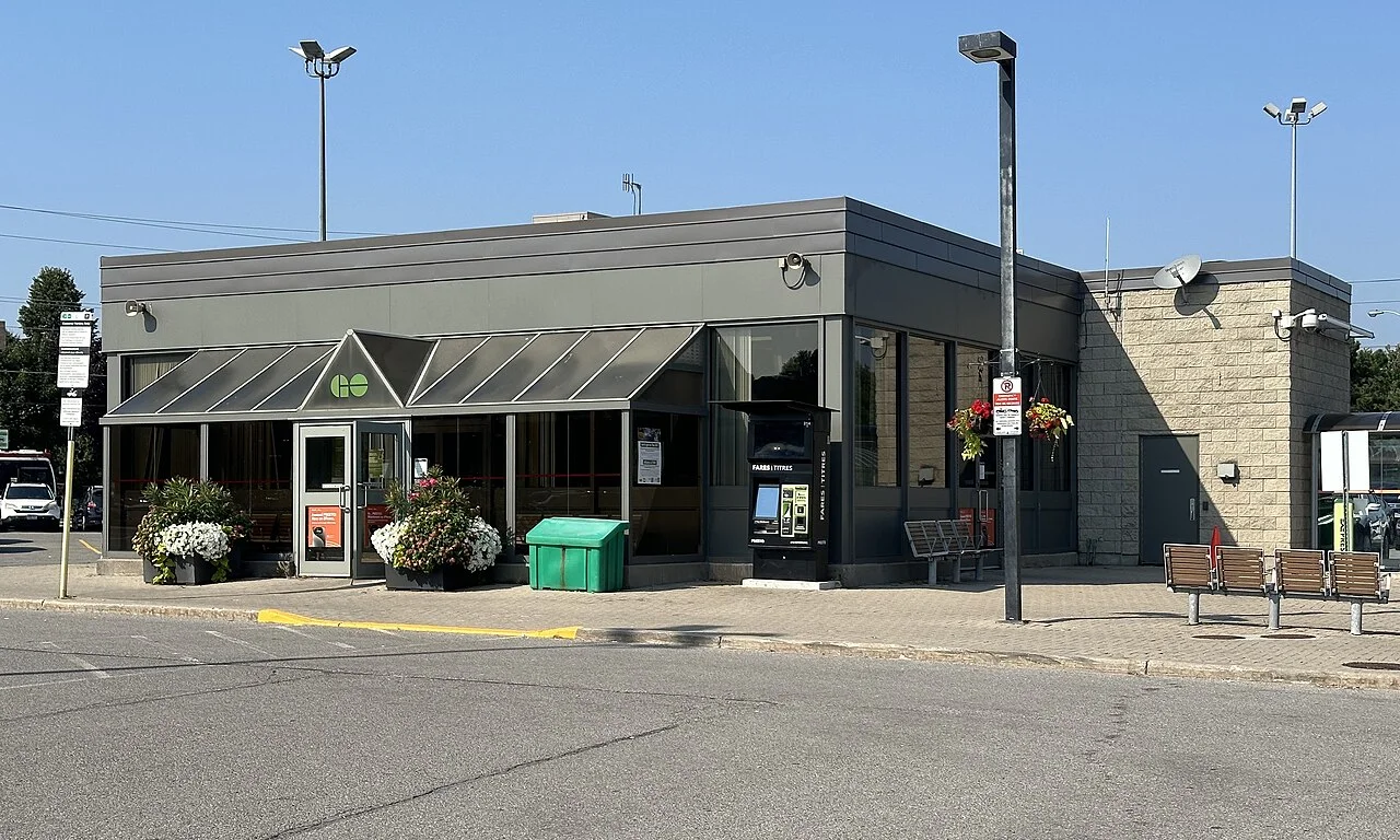 Rouge Hill GO station building with its GO sign and entrance