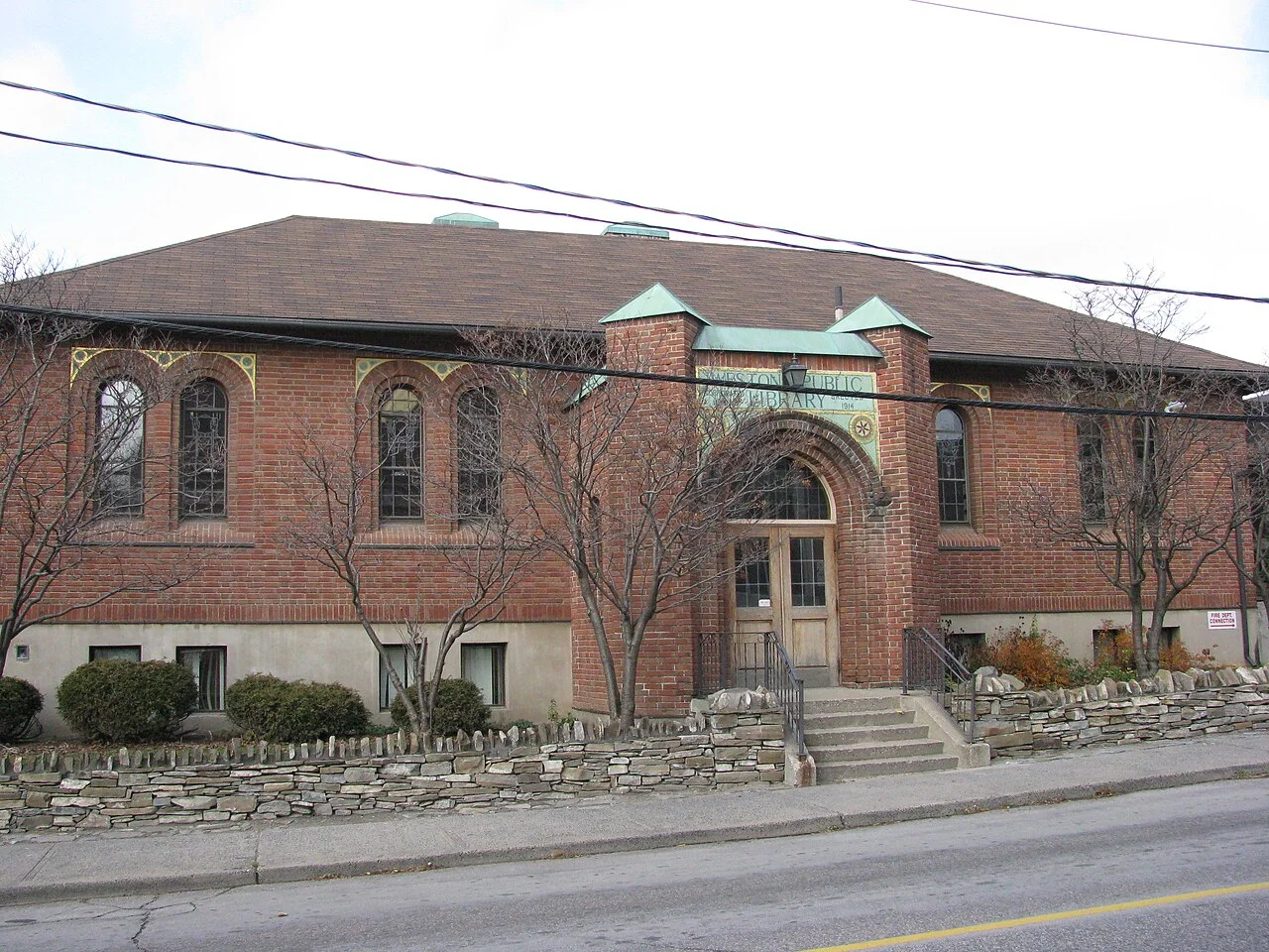 Weston Public Library brick facade and entrance steps