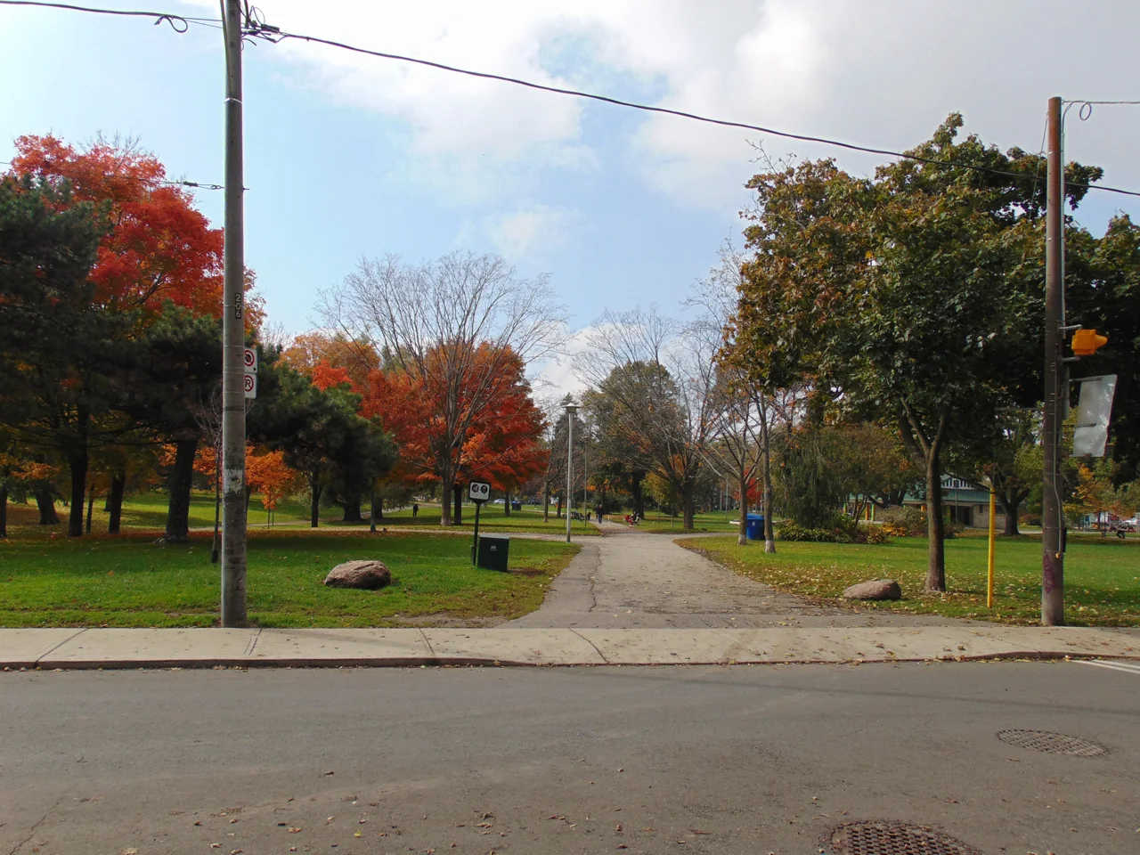 An entrance path on the Carlaw side of Withrow Park.